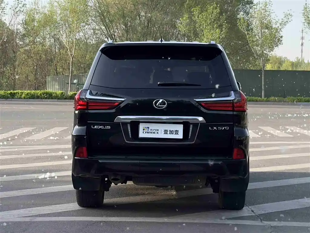 Lexus LX 2017 570 Prestige Luxury фото 19