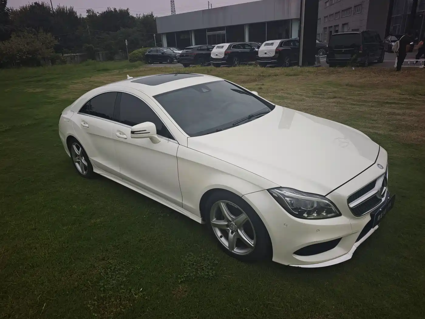 Фото 11 - Mercedes-Benz CLS