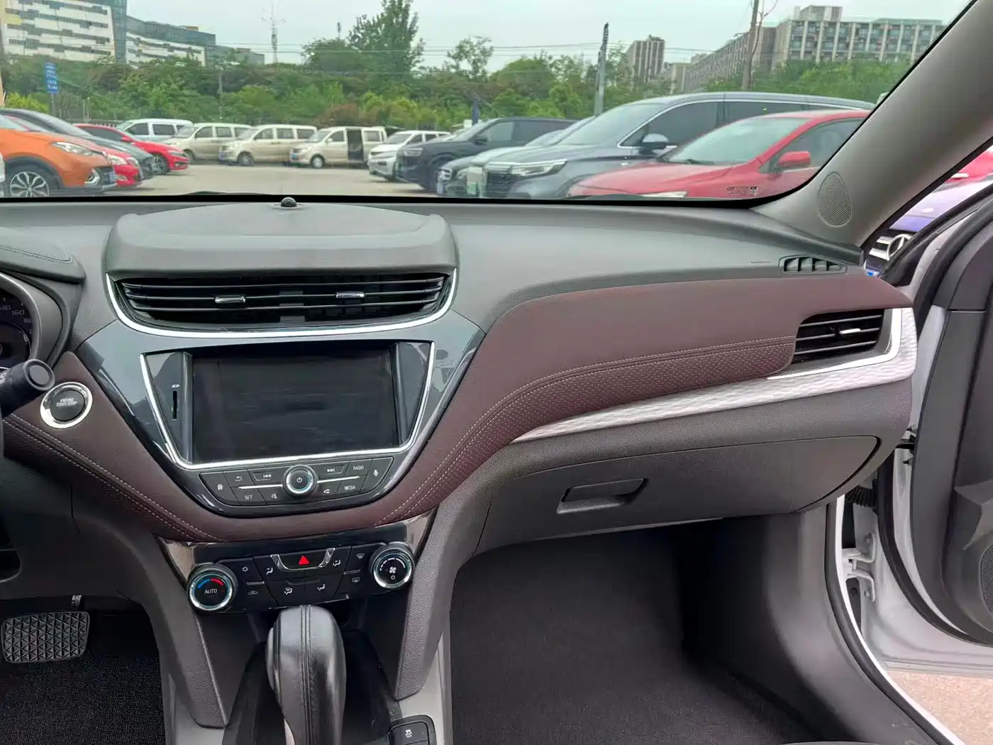 Chevrolet Malibu 2018 530T Automatic Luxury Edition фото 8