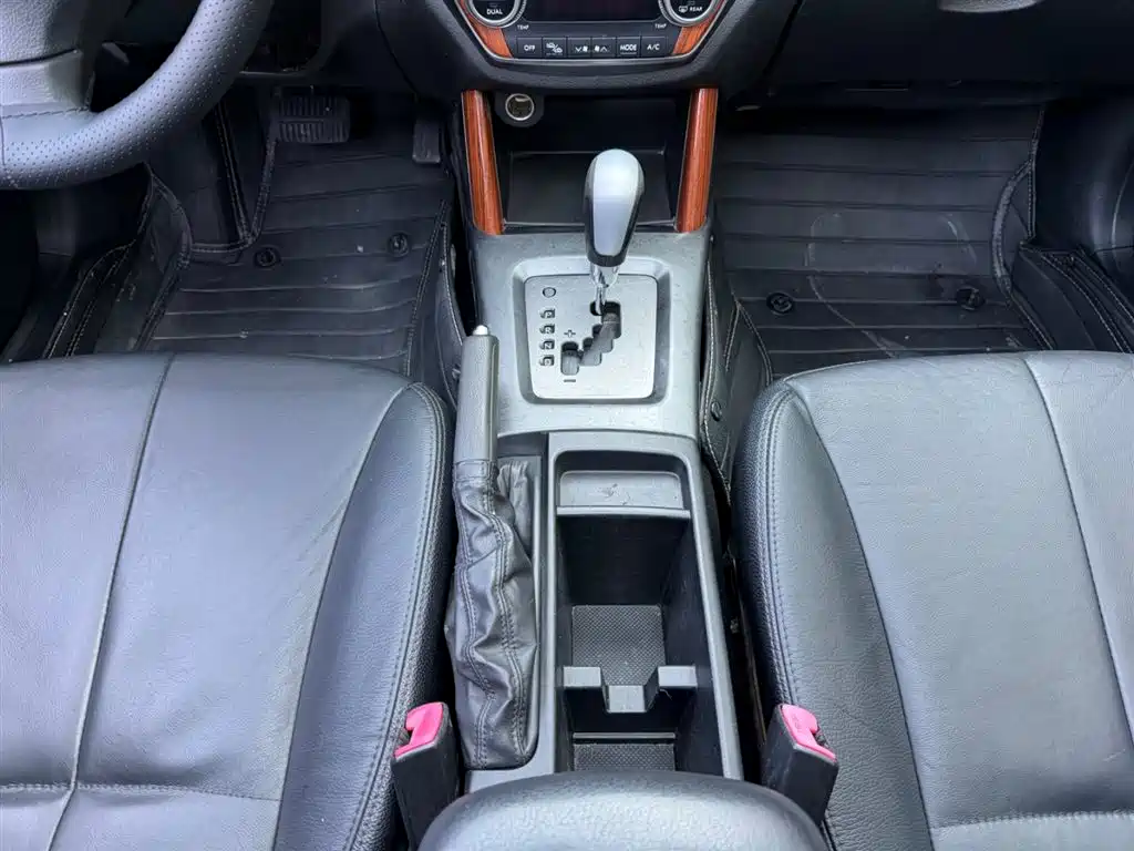 Subaru Forester 2011 2.0XS Automatic Luxury Navigation Edition фото 7