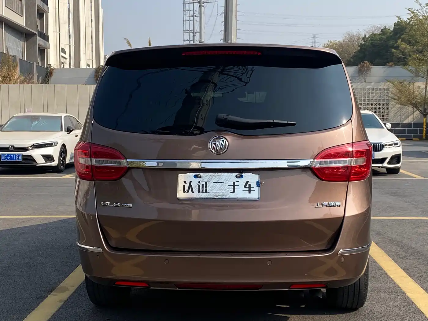 Buick GL8 2018 28T Comfort China VI фото 6