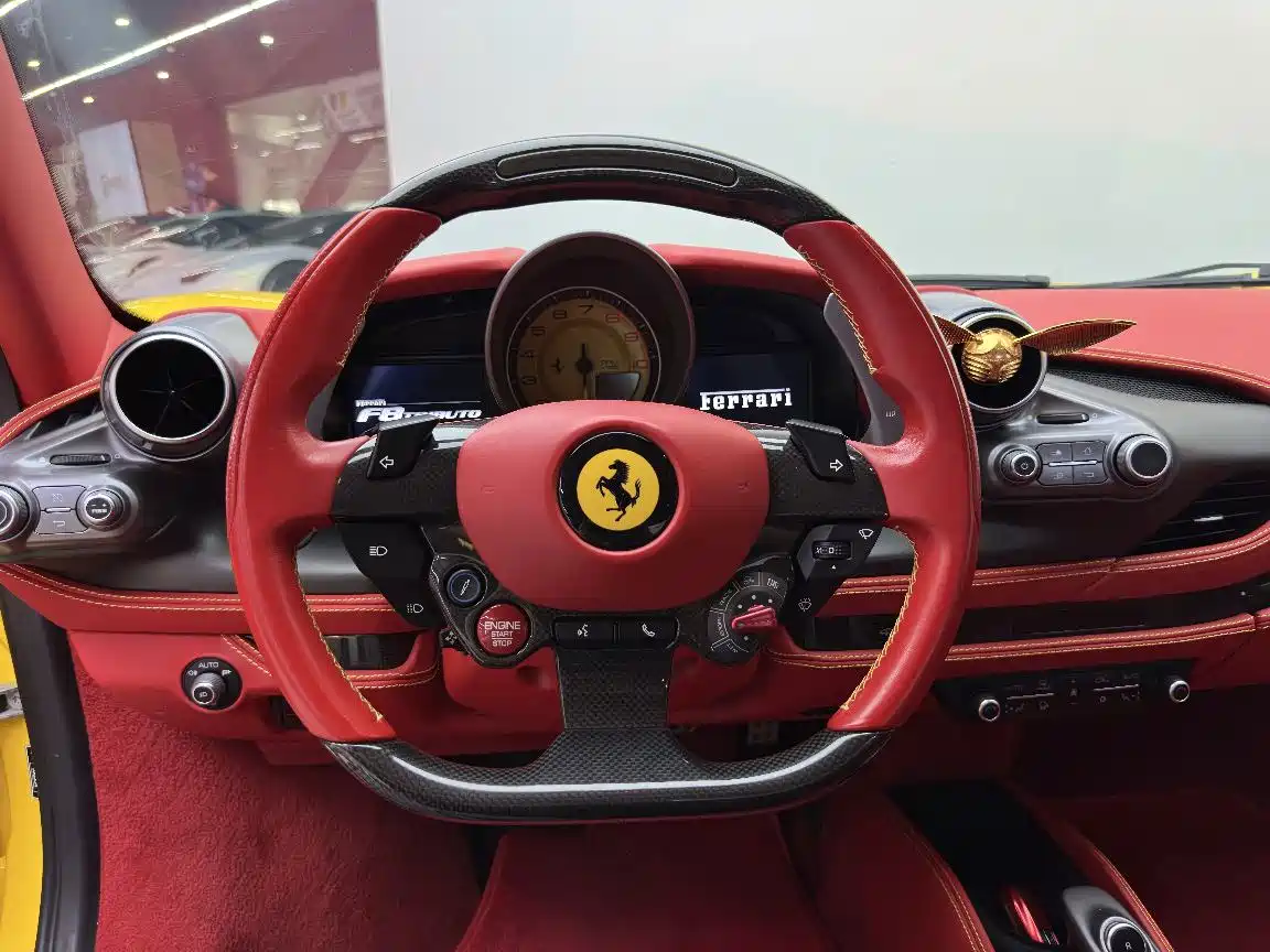 Ferrari F8 2021 2019 Tributo 3.9T V8
