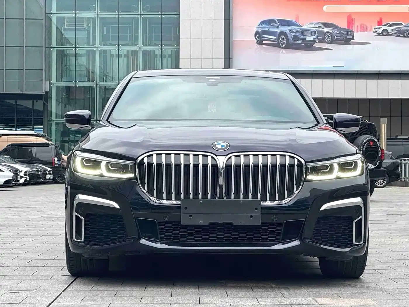 BMW 7 Series 2022 2021 Model 730Li M Sport Package
