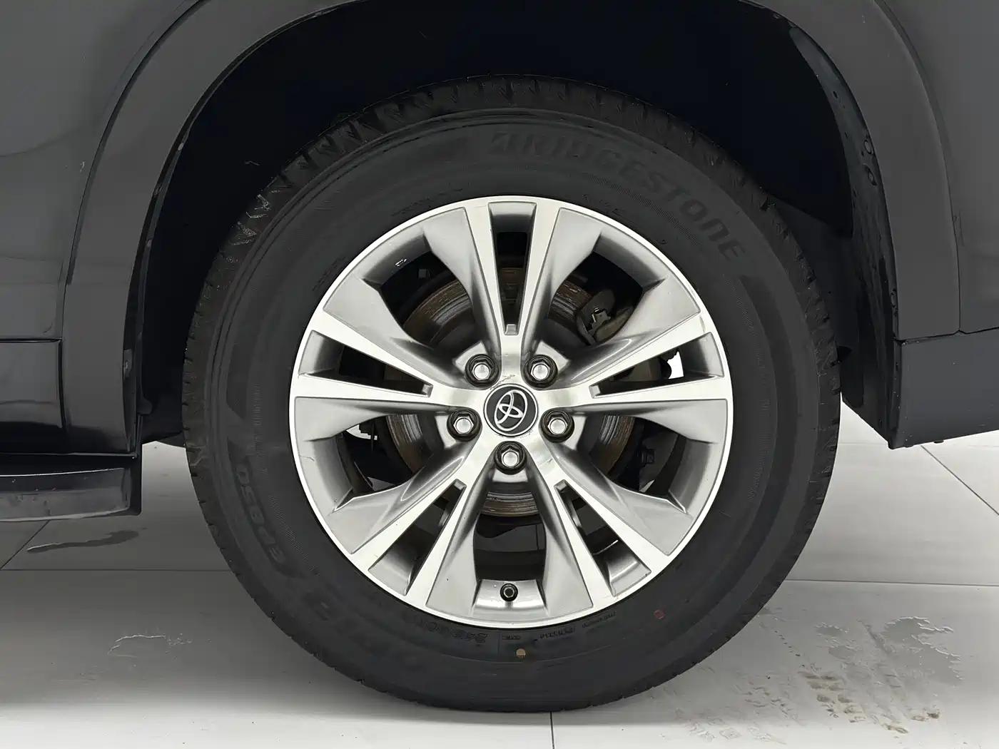 Toyota Highlander 2018 2.0T 2WD Elite 5-Seater China VI фото 23