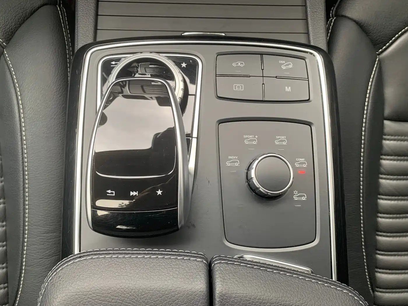 Mercedes-Benz GLE Coupe 2015 GLE 450 AMG 4MATIC Coupe SUV фото 12