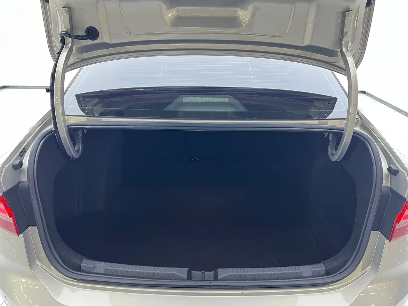 Volkswagen Lavida 2019 280TSI DSG Comfort Edition China VI фото 21