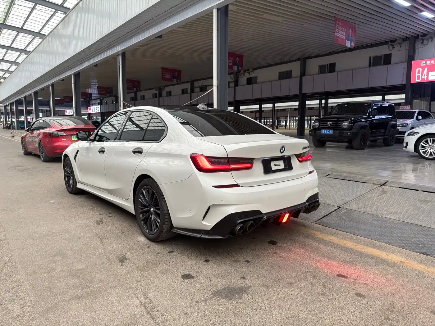 BMW 3 Series 2021 Facelift 325i M Sport Shadow Edition фото 11