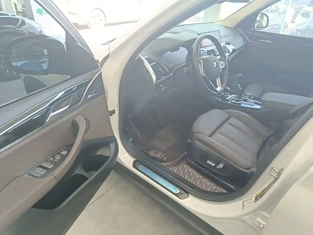 BMW iX3 2021 2021 Facelift Leading