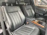 Фото 8 - Mercedes-Benz E-Class
