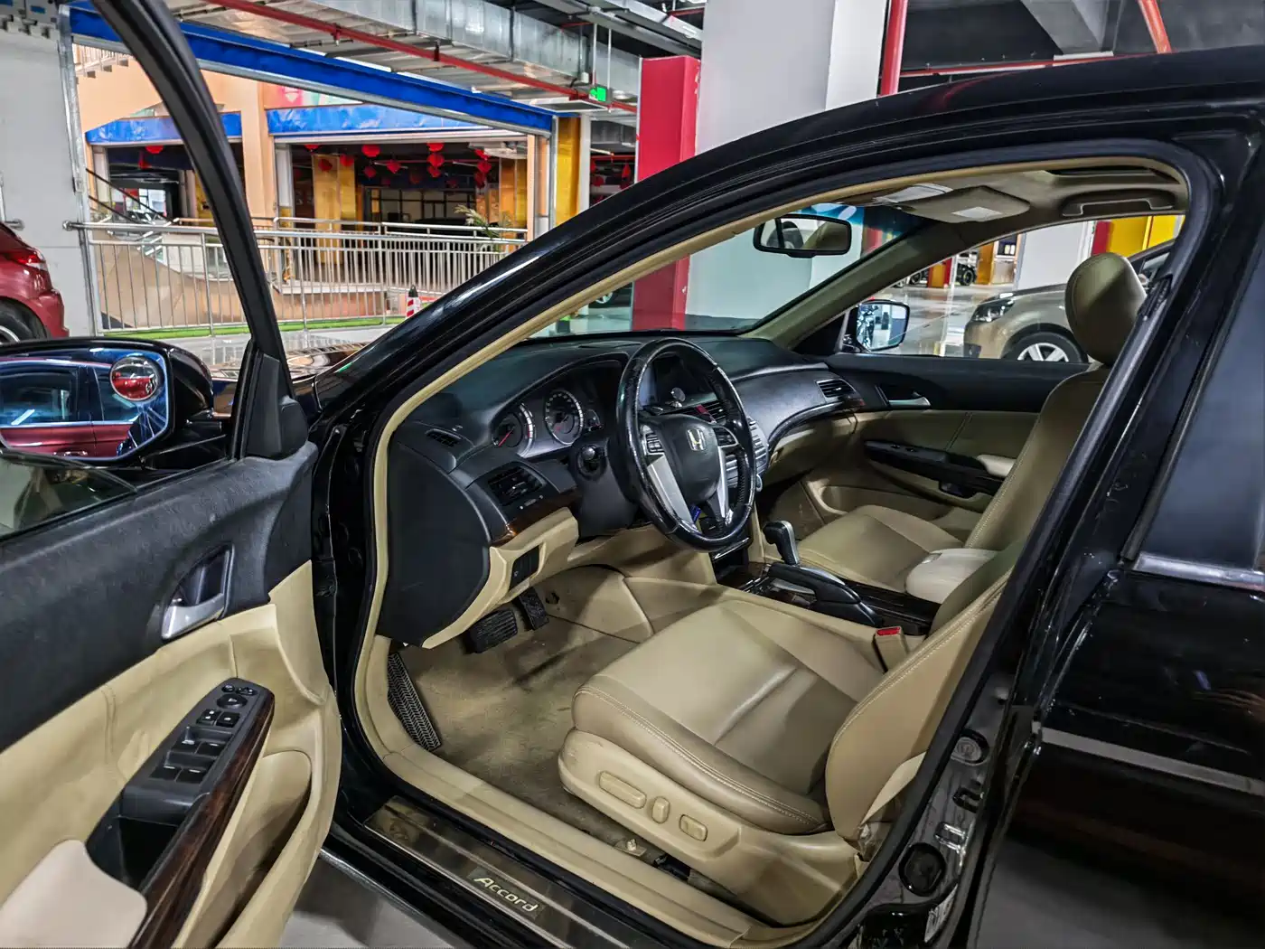 Фото 5 - Honda Accord