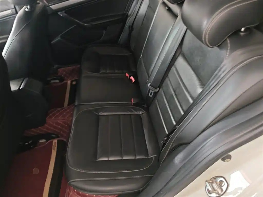 Volkswagen Lavida 2017 1.6L Automatic Comfort Edition фото 17