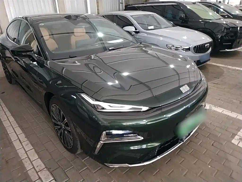 Geely Galaxy Galaxy Xingyao 8 2025 130km EM-P Starship Edition фото 4