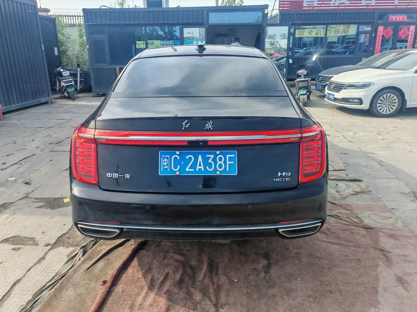  HONGQI H9
