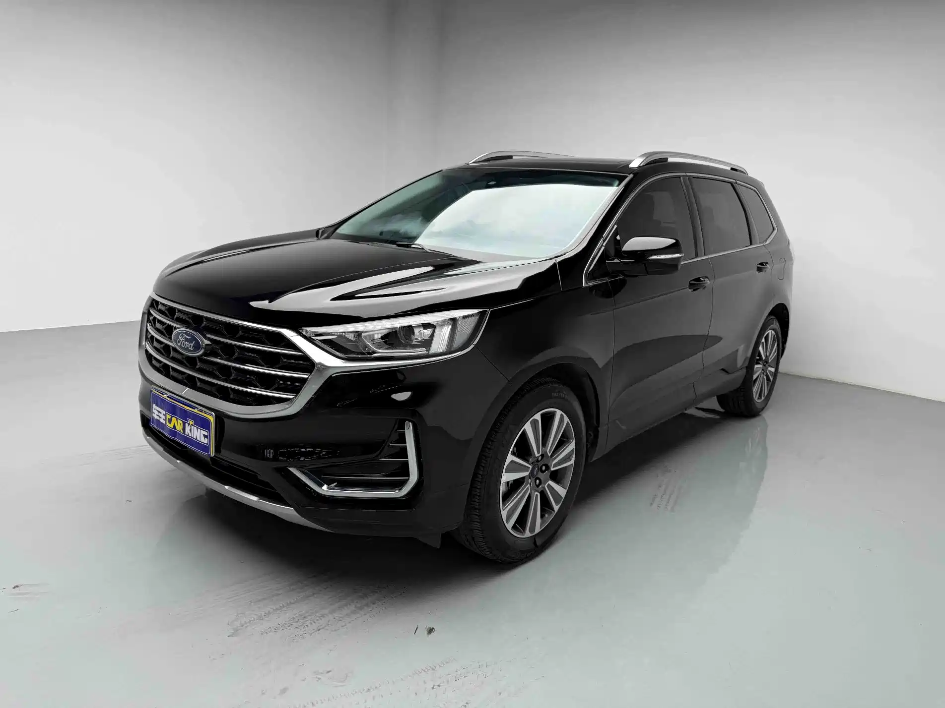 Фото 1 - Ford Edge