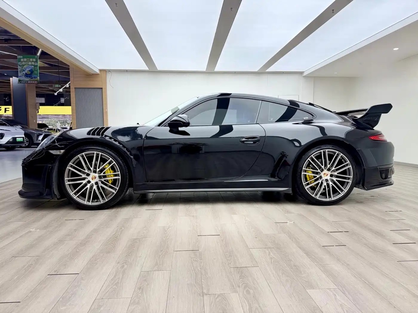 Porsche 911 2013 Carrera 4 3.4L фото 4