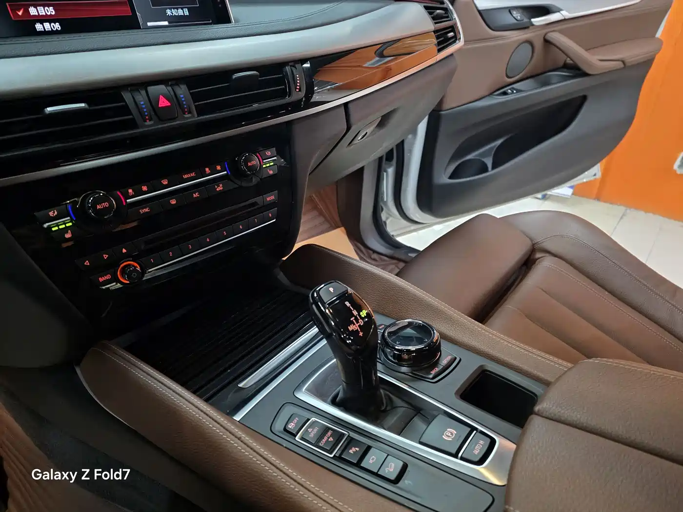 BMW X6 2018 xDrive35i Leading Model фото 6