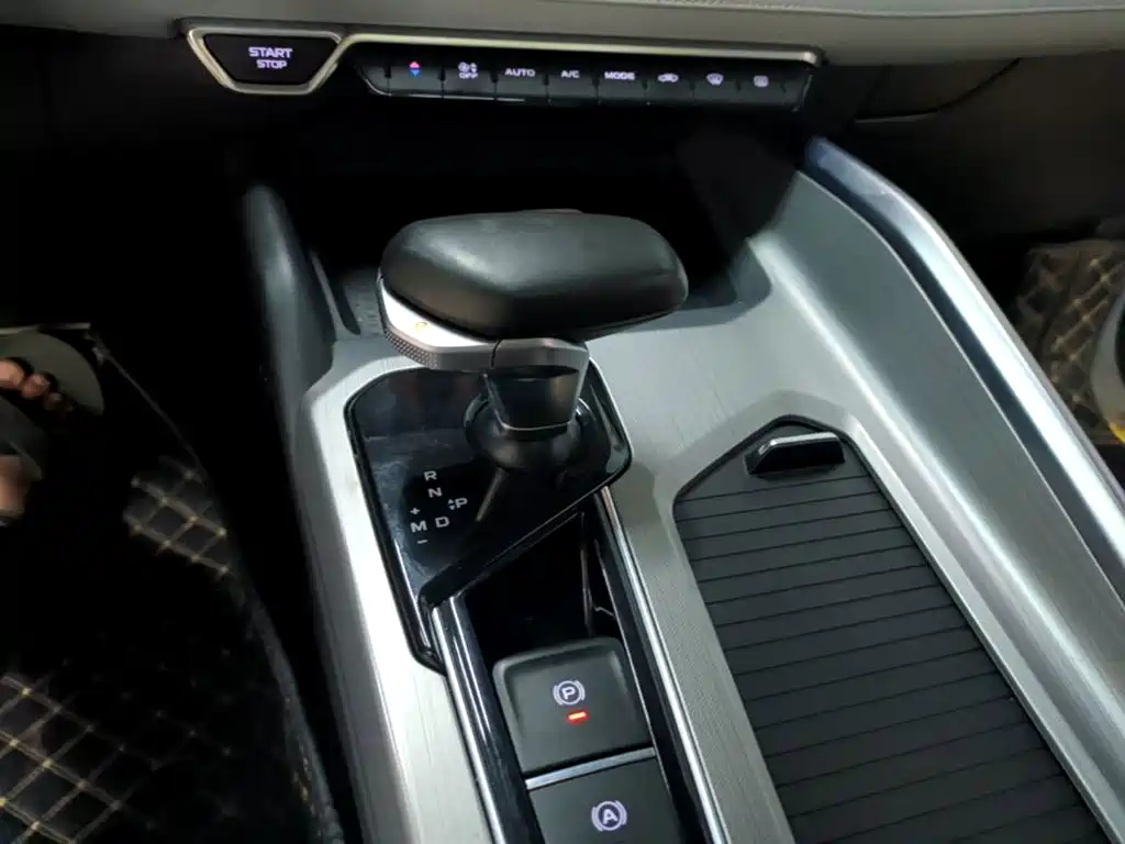 Geely Preface 2020 2021 2.0TD Designer's Choice