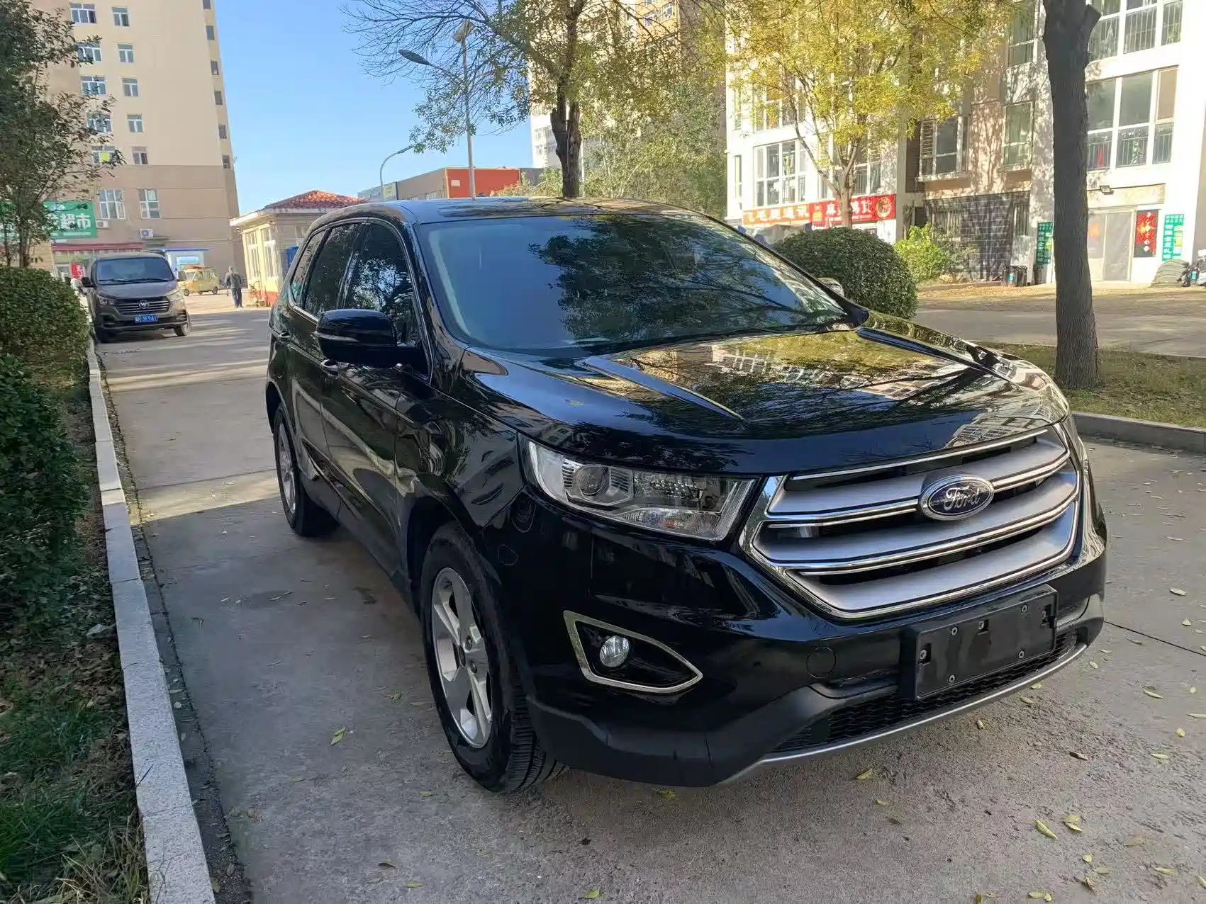 Фото 3 - Ford Edge