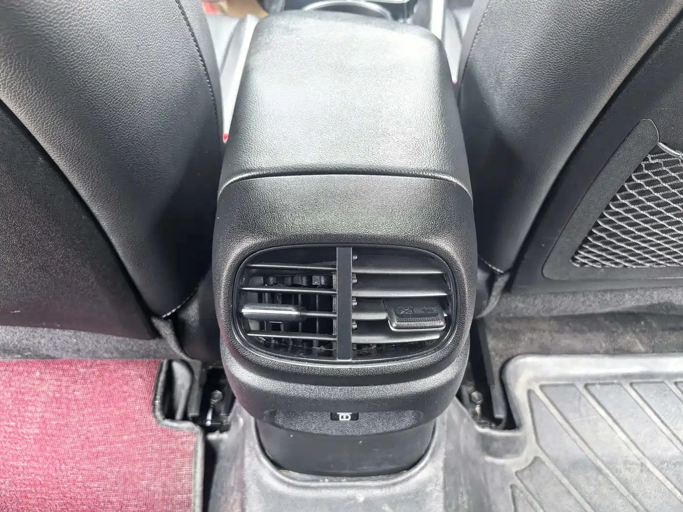 Hyundai Elantra 2023 1.5L CVT GLX Elite Edition фото 7