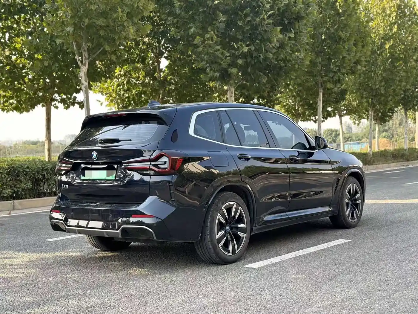 BMW iX3 2025 2024 Leading Edition