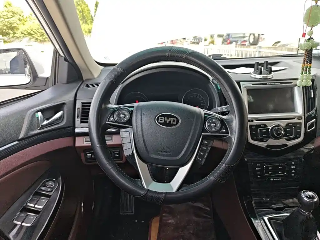 BYD Surui 2017 2016 1.5L Manual Elite