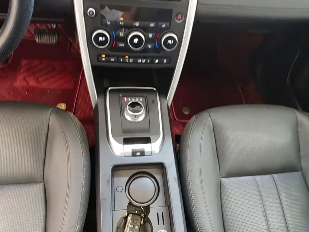 Фото 14 - Land Rover Discovery Sport