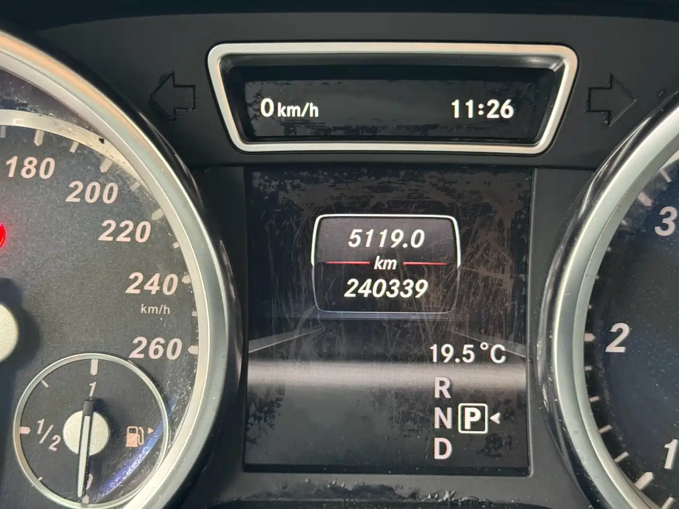Mercedes-Benz GL-Class фото 10