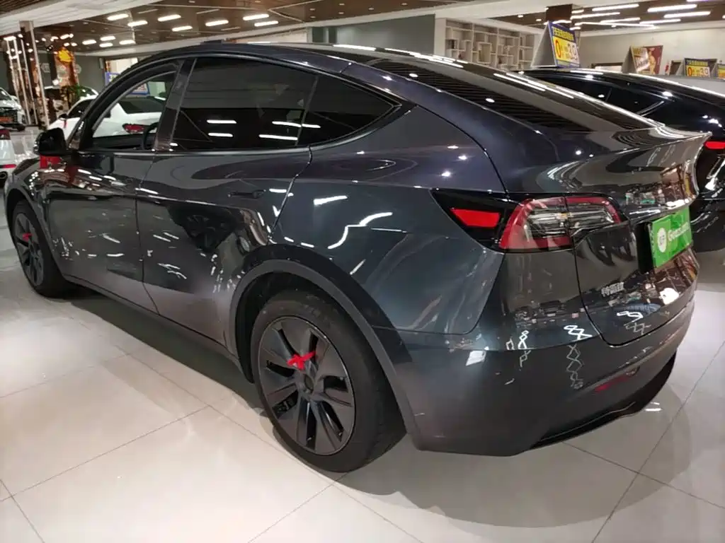 Фото 5 - Tesla Model Y
