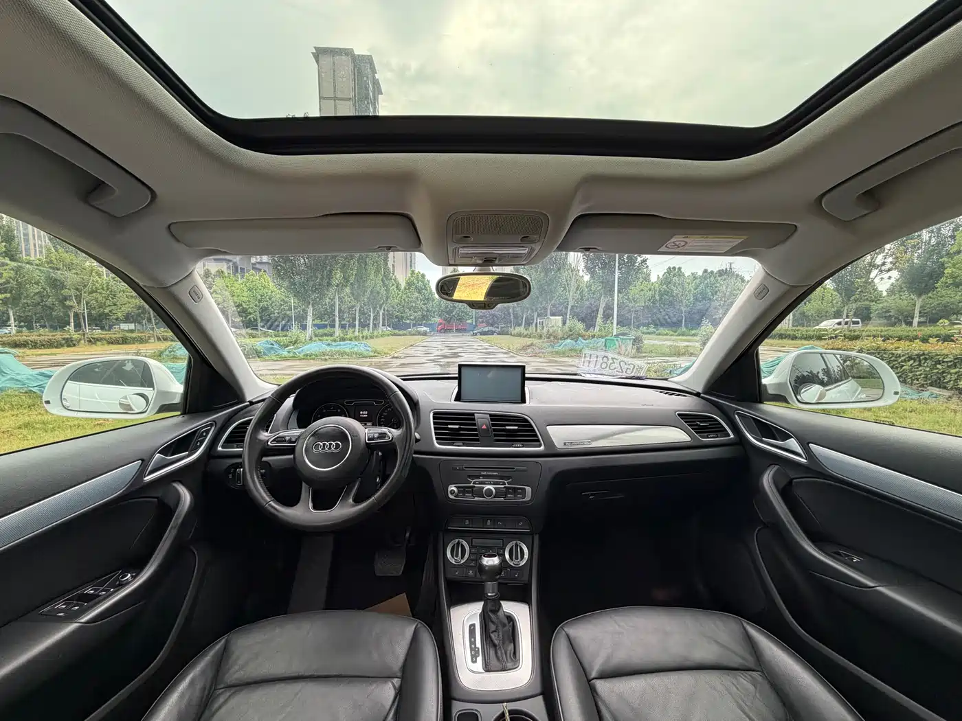 Audi Q3 2015 35 TFSI quattro Technology фото 5