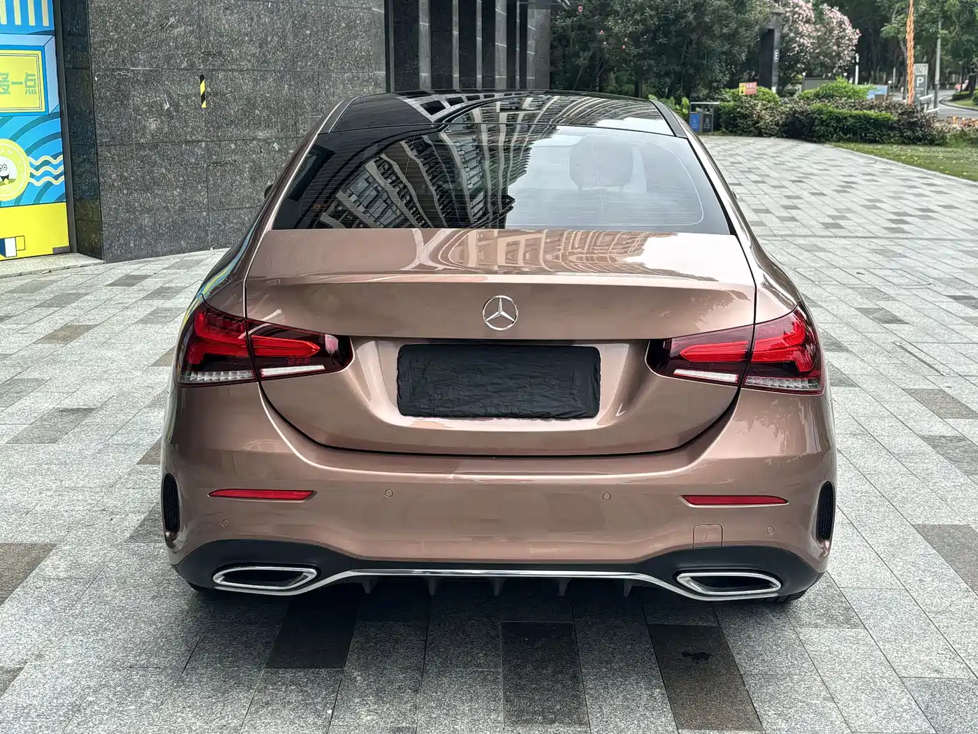 Mercedes-Benz A-Class 2021 A 200 L Sport Sedan Fashion Edition фото 8