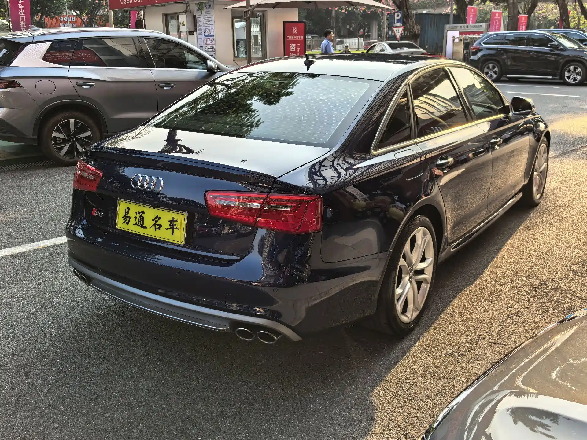 Фото 3 - Audi S6