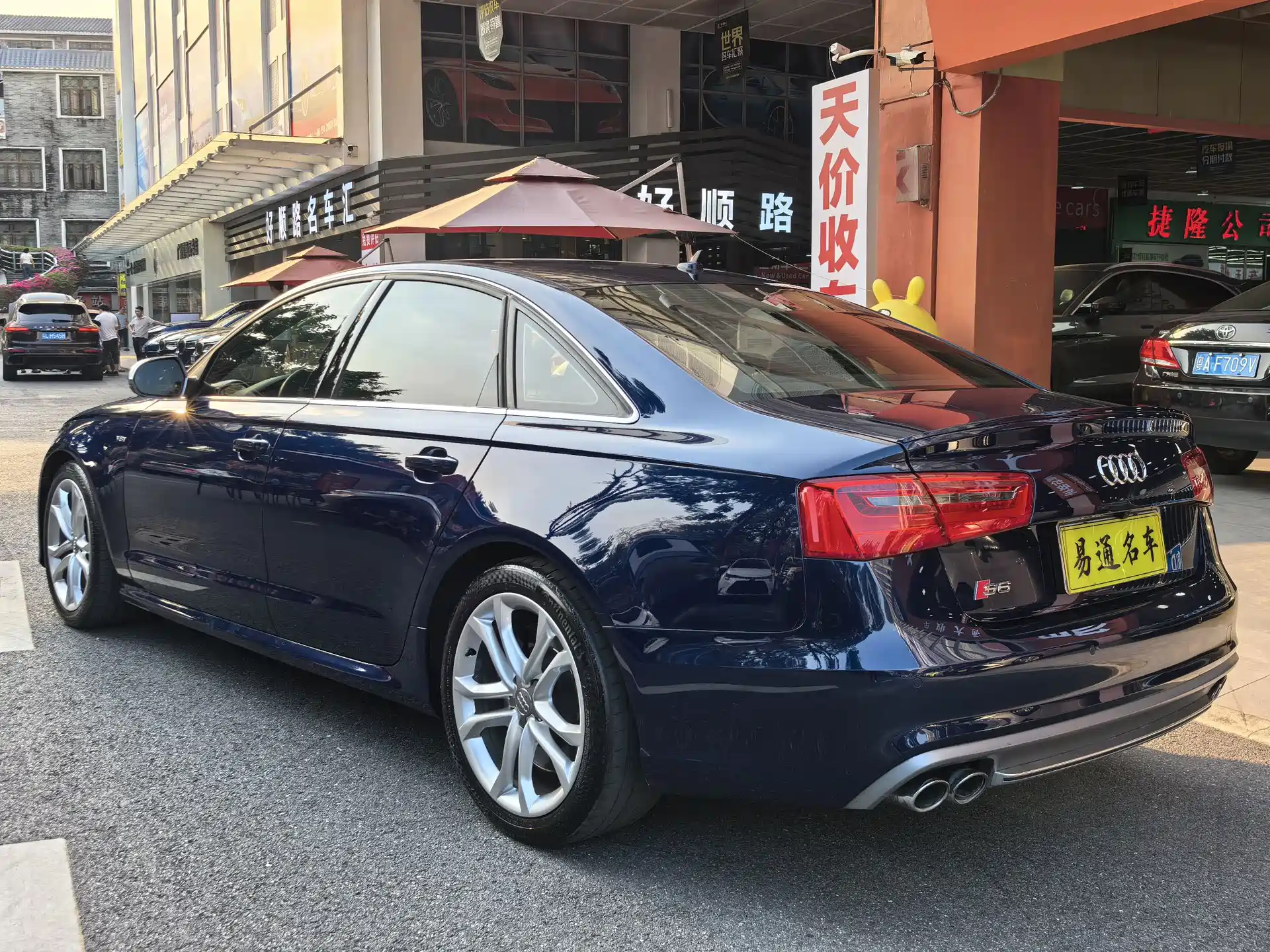 Фото 8 - Audi S6