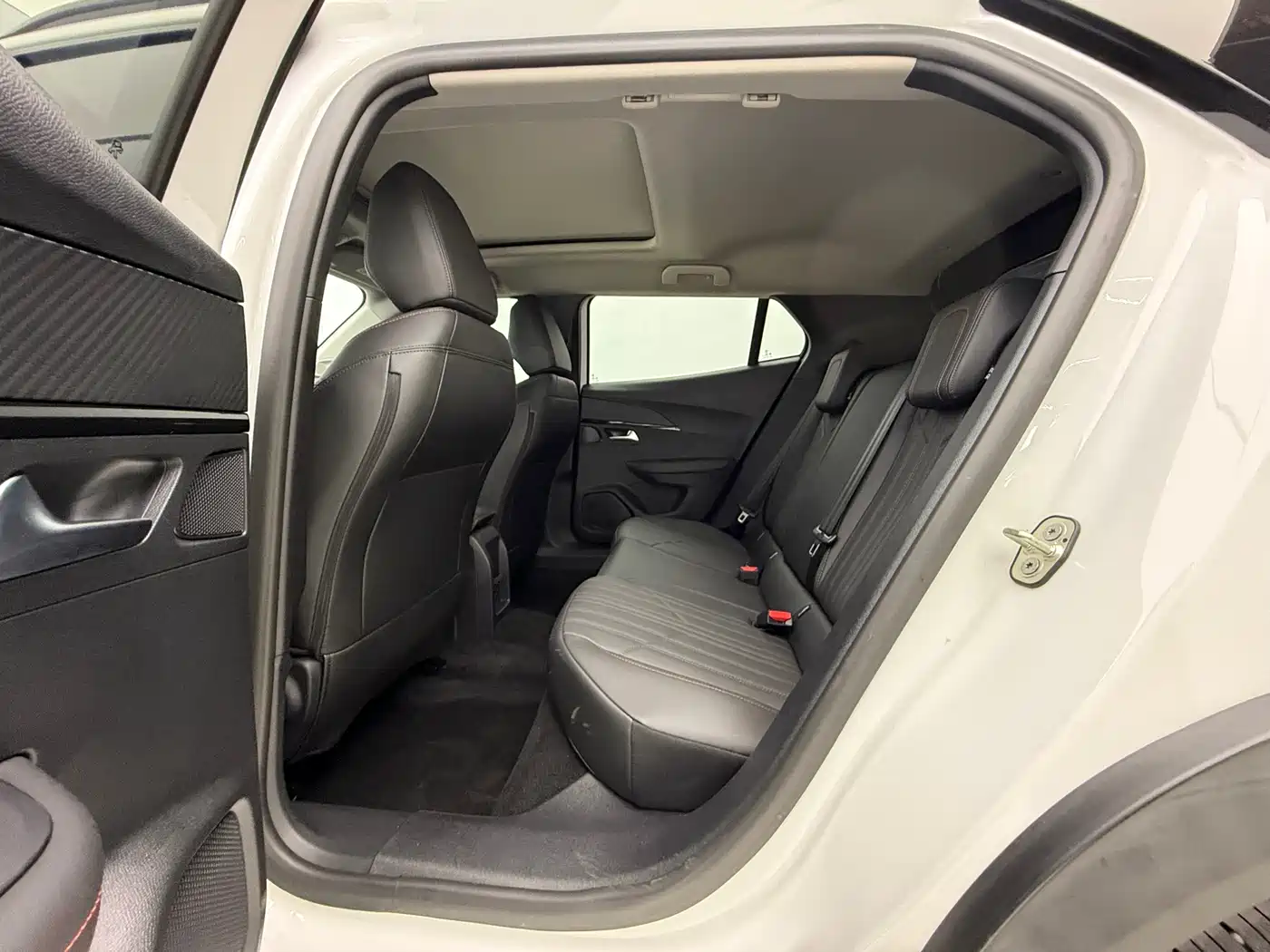 Peugeot 2008 2022 230THP THE ONE фото 13
