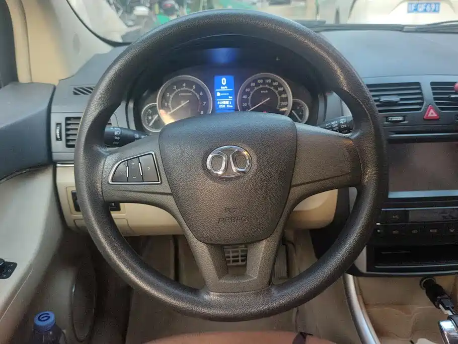 BAIC E-Series 2012 2012 Hatchback 1.5L Automatic Leshang Edition
