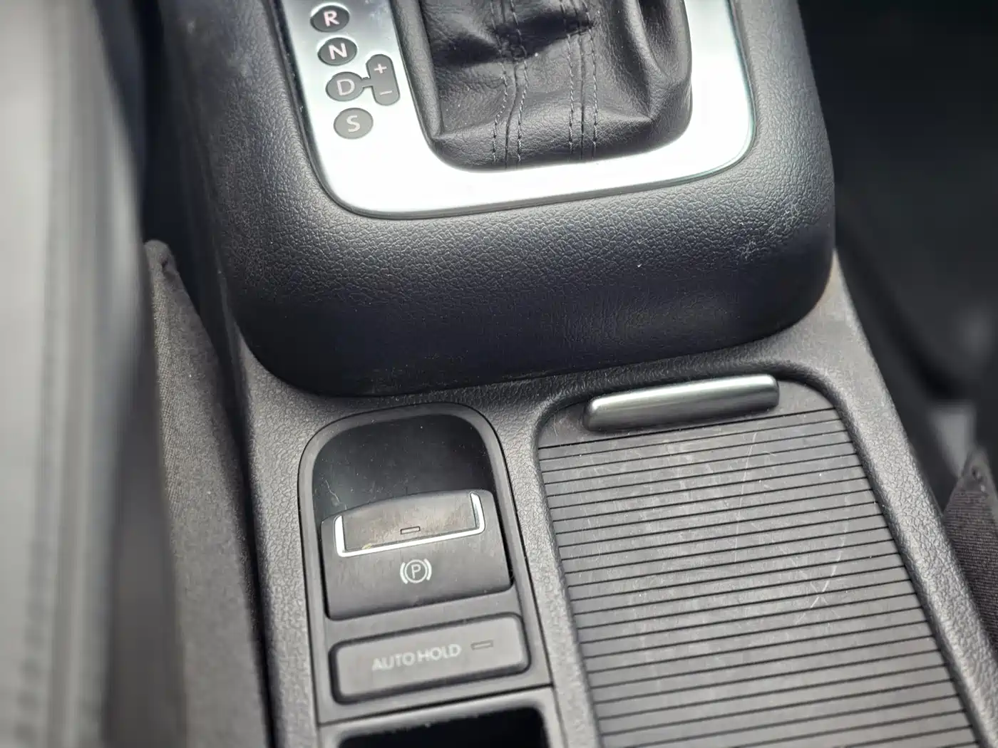 Volkswagen Tiguan 2010 2.0TSI Automatic AWD Flagship фото 15