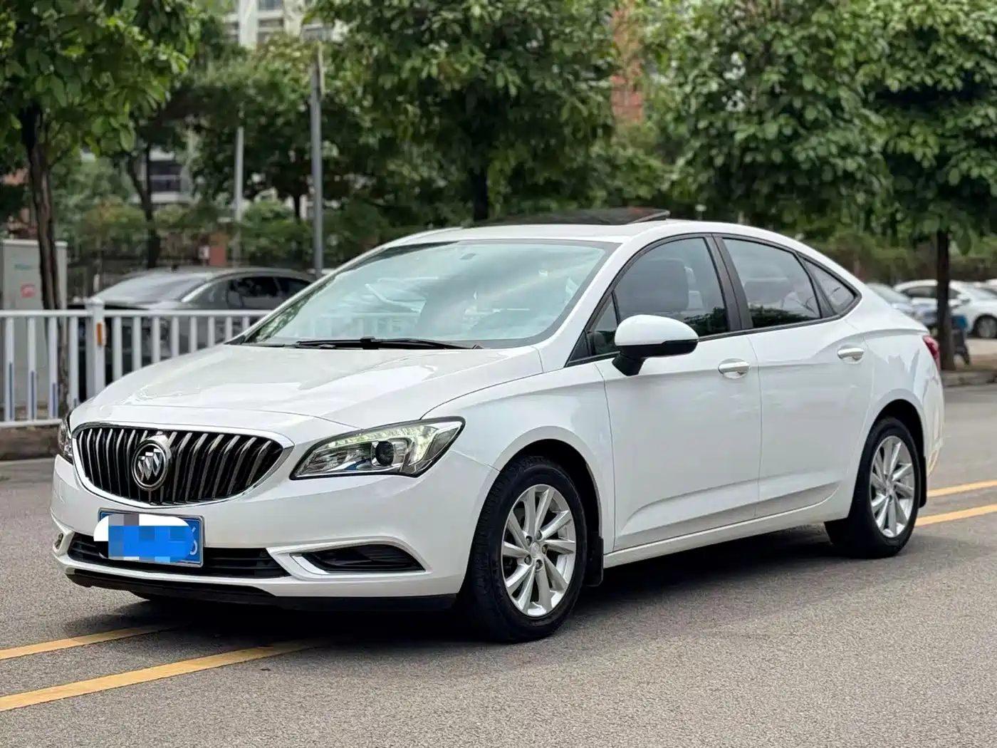 Buick Verano 2017 Sedan 15S Automatic Leading