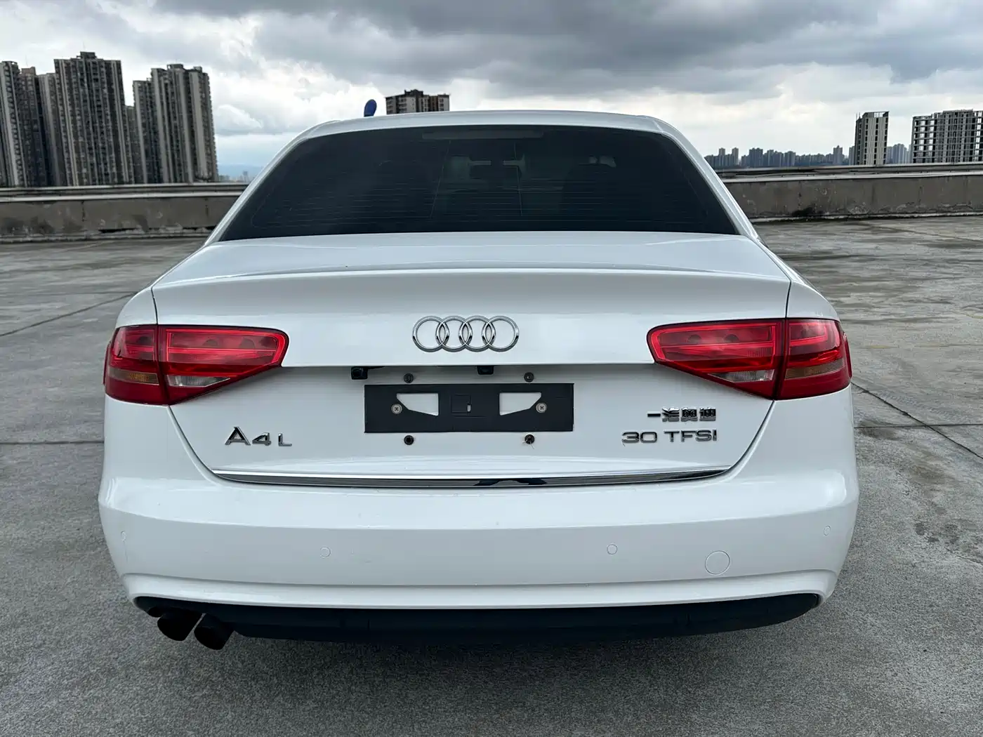 Audi A4L 2013 30 TFSI Automatic Comfort фото 6