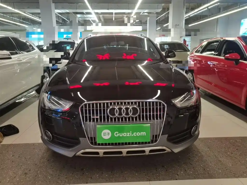 Audi A4 (Import) 2014 40 TFSI allroad quattro plus фото 3