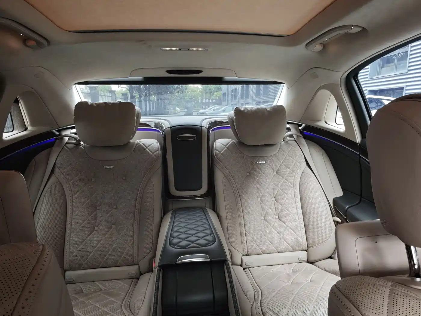 Mercedes-Benz Maybach S-Class 2015 S 600 фото 12