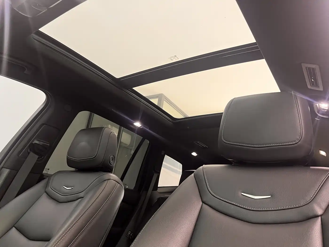 Cadillac XT6 2021 28T 6-Seater Luxury фото 4