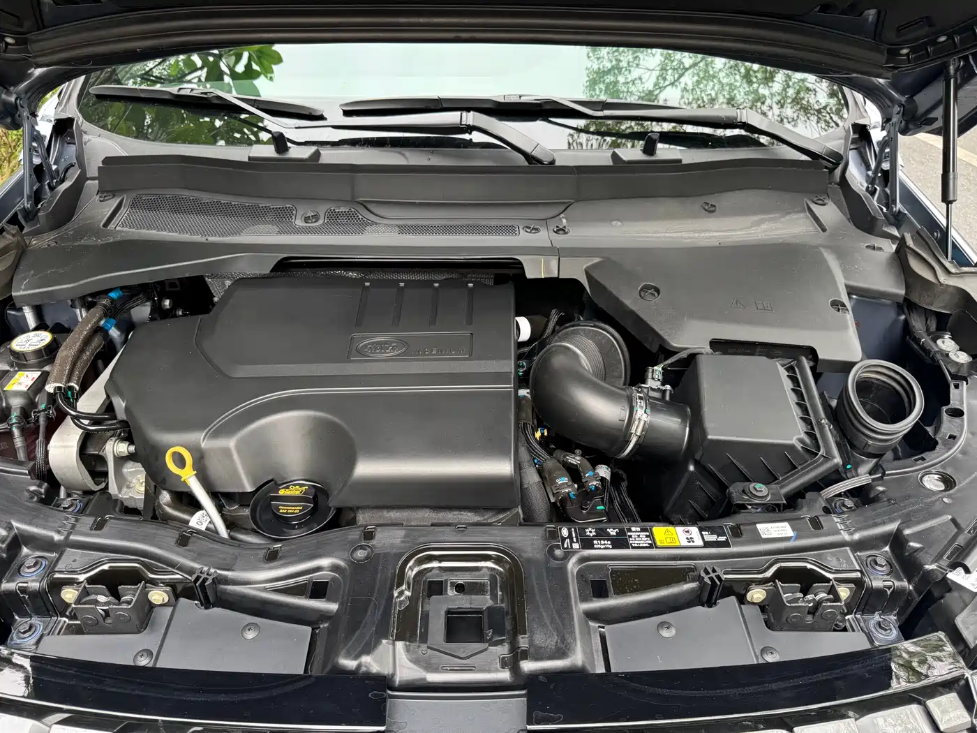 Land Rover Discovery Sport 2023 249PS R-Dynamic S Performance Version фото 21
