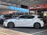 Фото 4 - Lexus CT