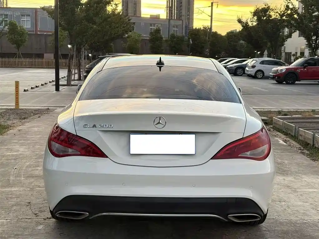 Mercedes-Benz CLA (Import) 2017 CLA 200 Dynamic фото 11