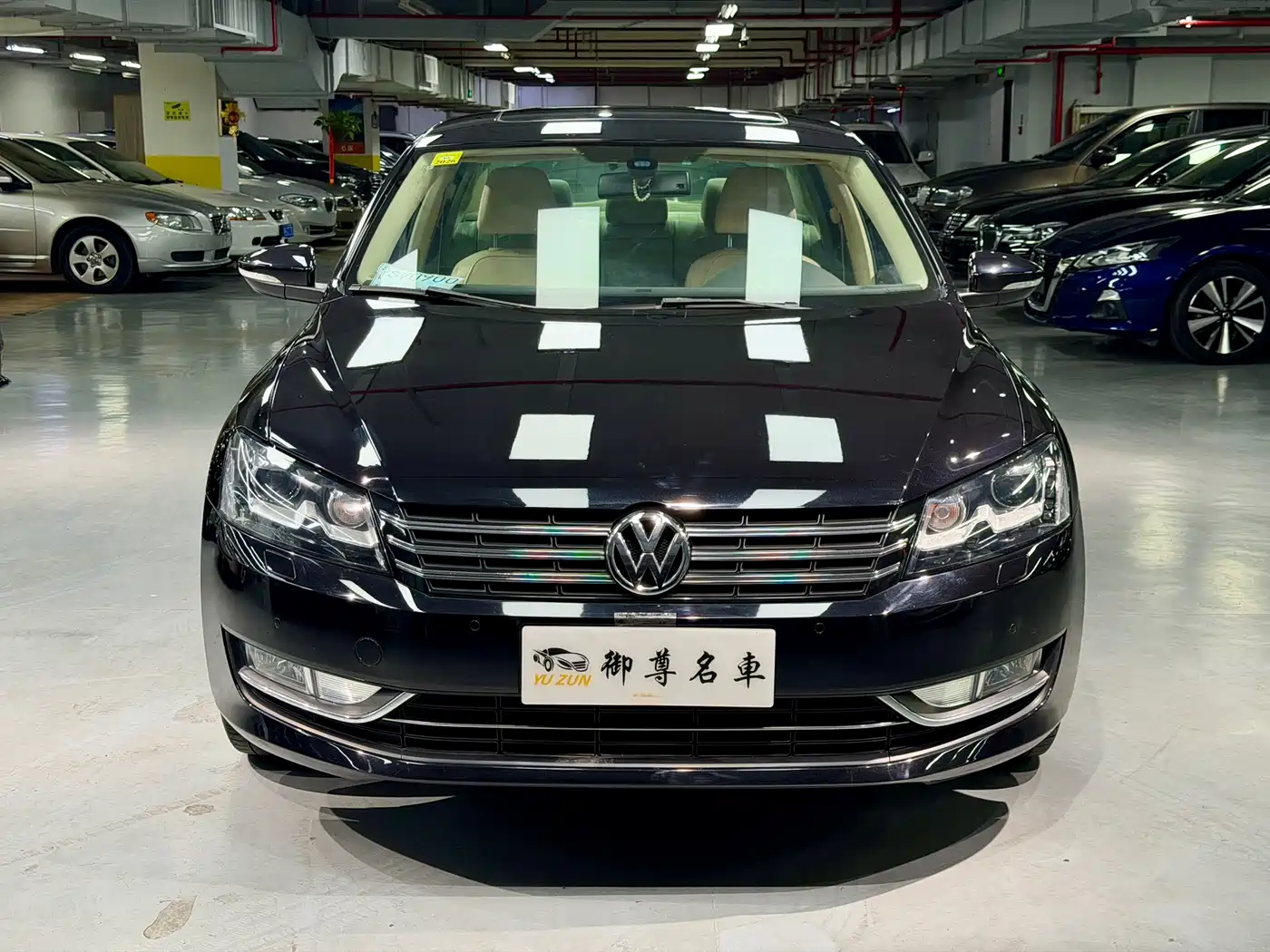 Volkswagen Passat 2014 1.8TSI DSG Executive Edition фото 2
