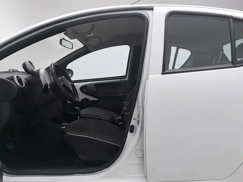 BYD F0 2017 2015 1.0L AMT Xuan Cool Edition