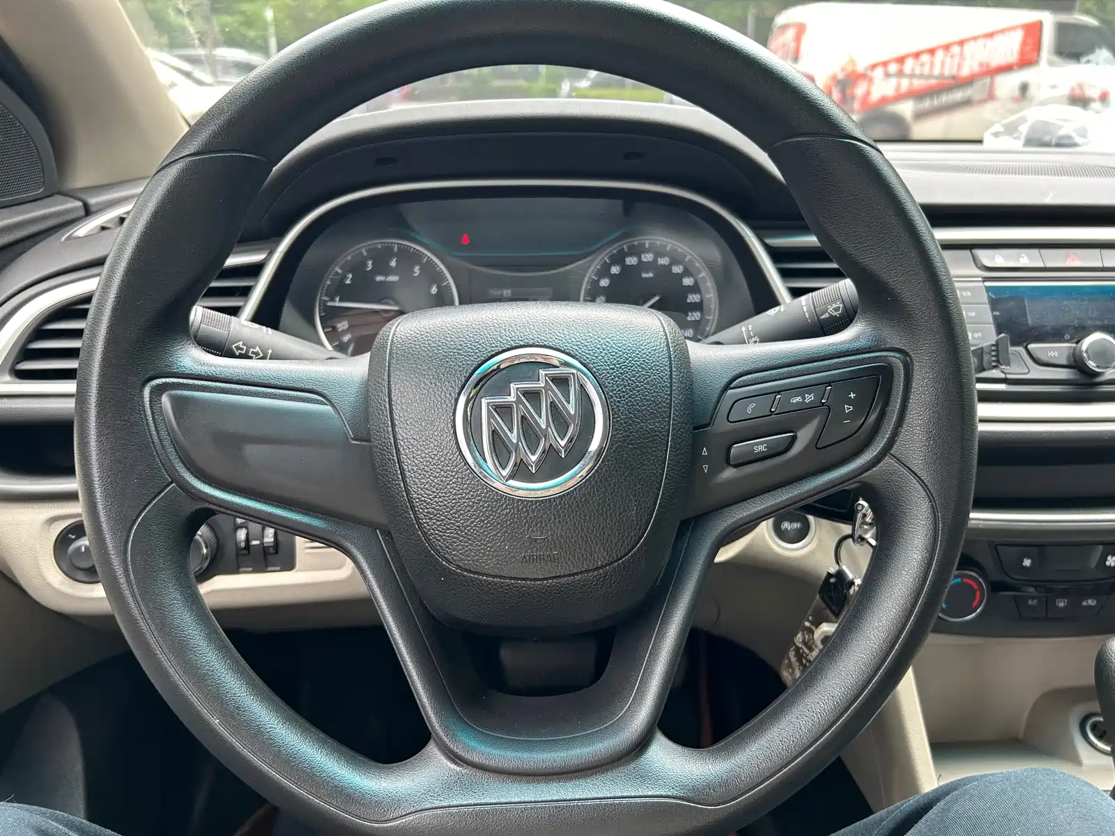 Фото 15 - Buick Excelle