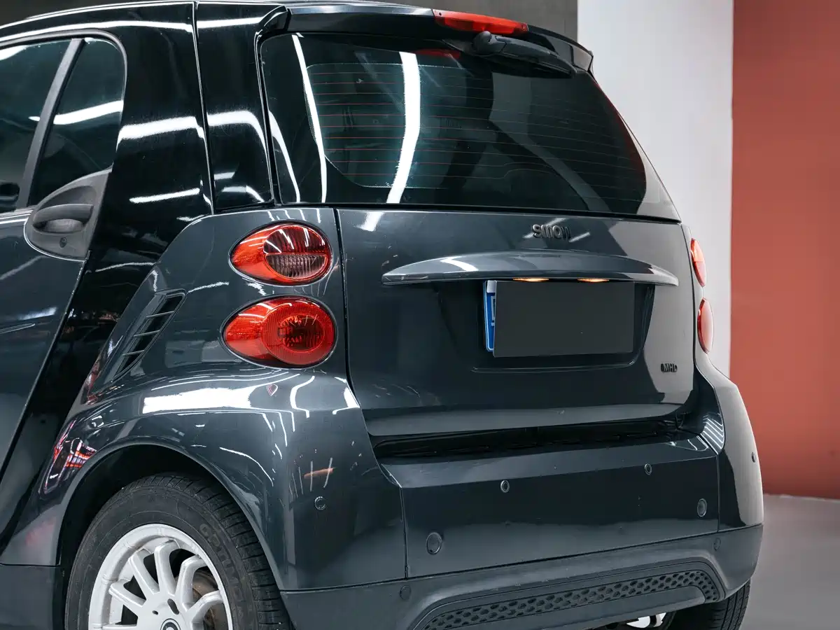 smart fortwo 2013 2012 1.0 MHD Hardtop Standard