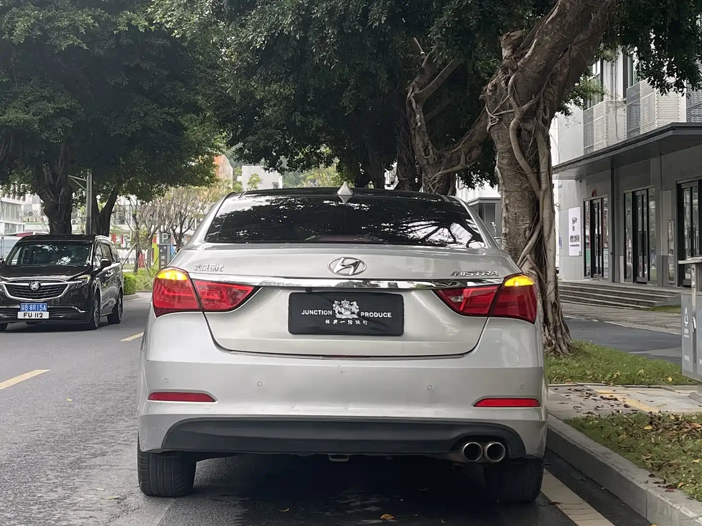 Hyundai Mistra 2014 1.8L Auto Premium DLX фото 5