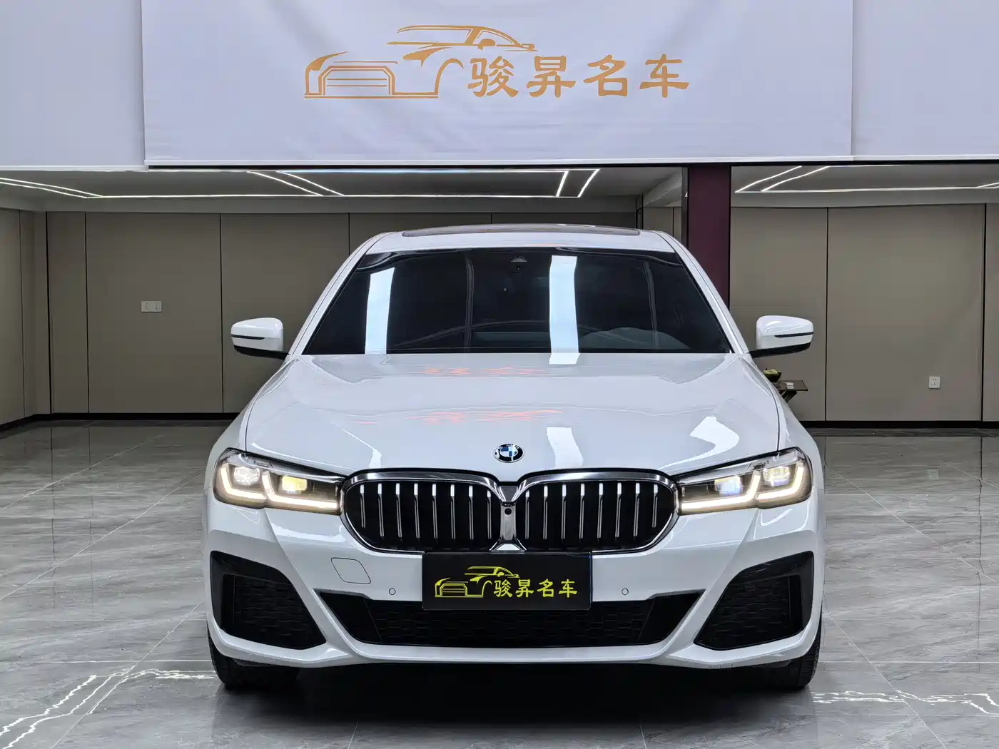 BMW 5 Series 2022 530Li Exclusive M Sport Package фото 2