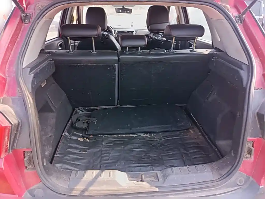 Zhonghua V3 2017 2015 1.5L Manual Comfort Model